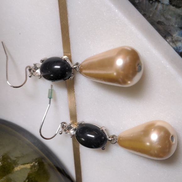 Whbm Earrings - Picture 3 of 8